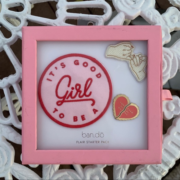 🌵 Ban.do Flair Starter Pack - 2 Pins & 2 Patches - Picture 3 of 3